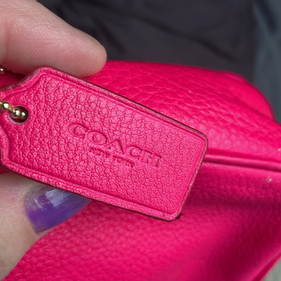 Small pink coach purse - Picture 5 of 6